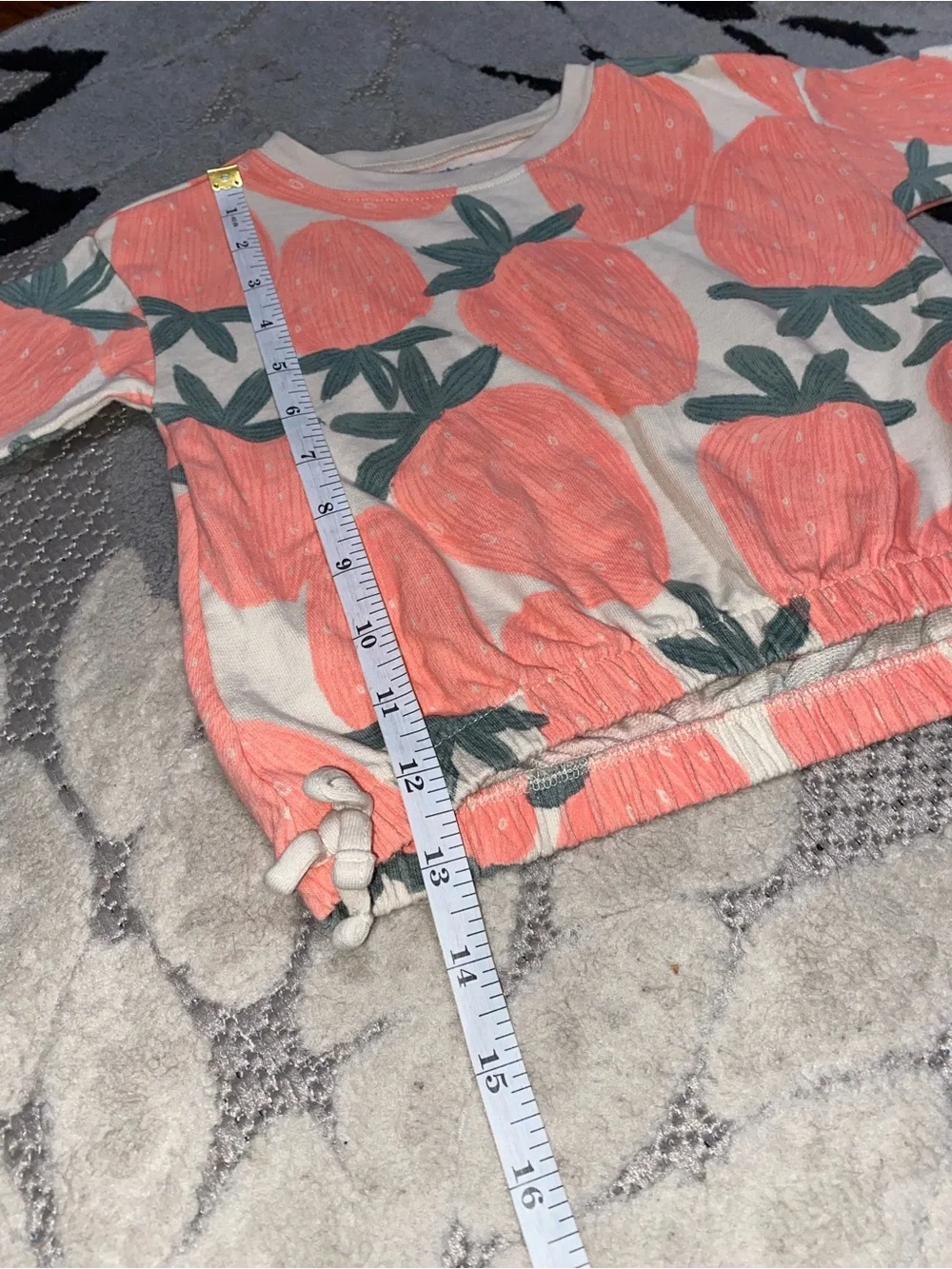 Carter's Baby Girl Size 18 Months Strawberry Print Sweatshirt & Cream Leggings